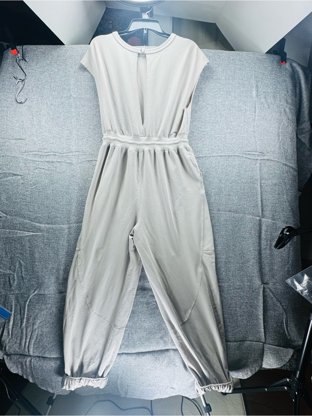 SHEIN Light Gray Cap-Sleeve Jumpsuit with Elastic Waist